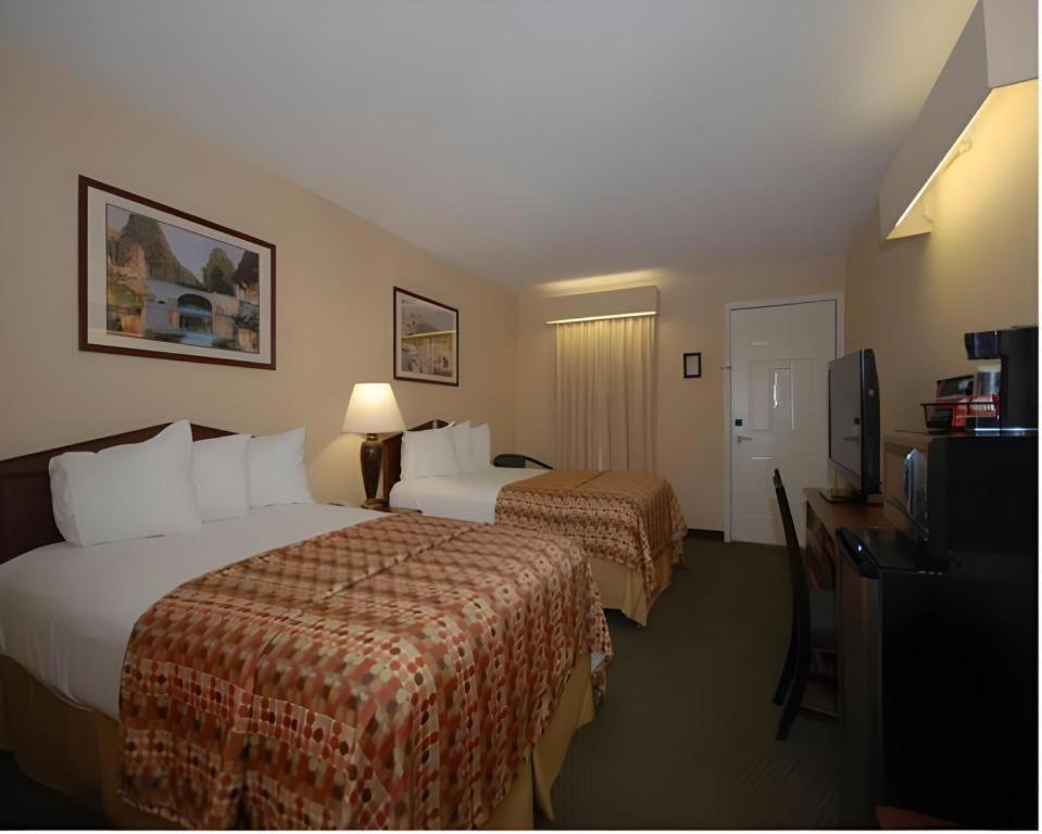 Rodeway Inn Sylacauga Hwy 280 Экстерьер фото
