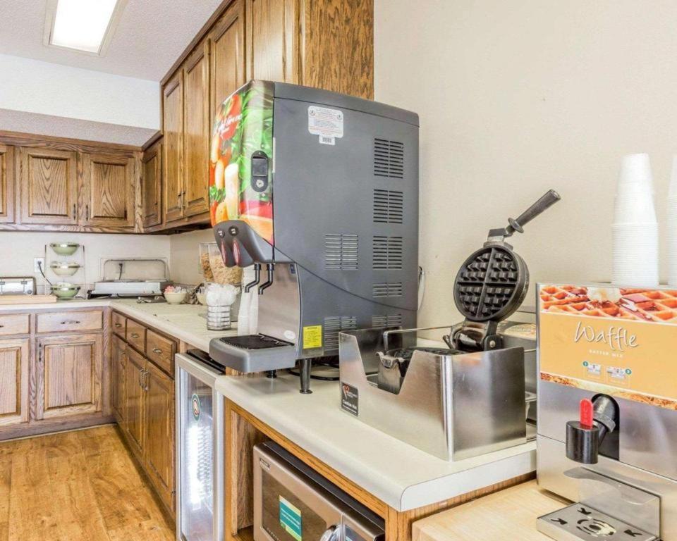 Rodeway Inn Sylacauga Hwy 280 Экстерьер фото
