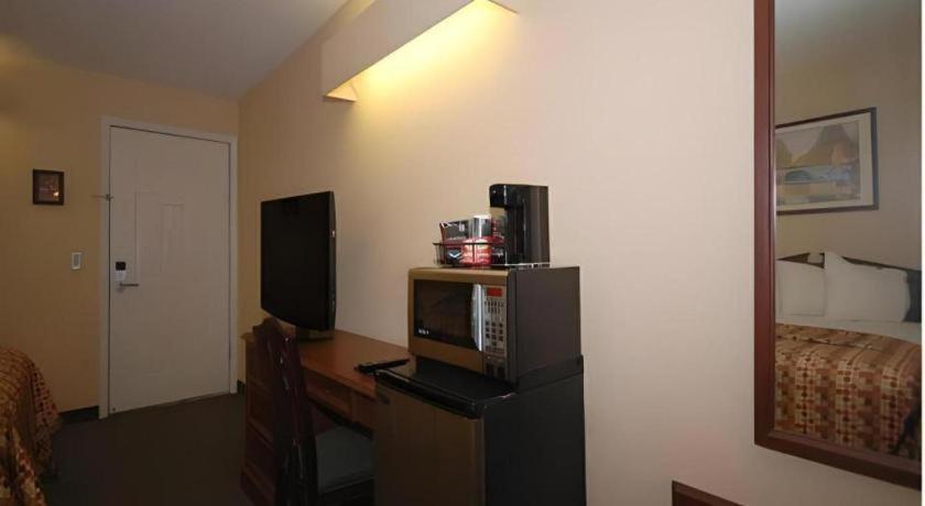 Rodeway Inn Sylacauga Hwy 280 Экстерьер фото